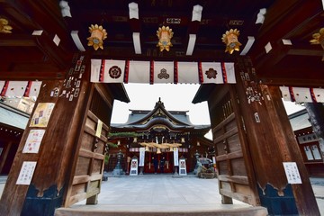 日本の福岡の櫛田神社の梅と桜